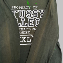 Load image into Gallery viewer, STÜSSY 'COLLEGE' 90'S L/S T-SHIRT