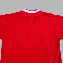 Load image into Gallery viewer, LIVERPOOL FC 2002/04 JERSEY