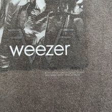Load image into Gallery viewer, WEEZER '01 T-SHIRT