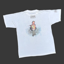 Load image into Gallery viewer, LARA CROFT TOMB RAIDER X REDSKINS 90'S T-SHIRT