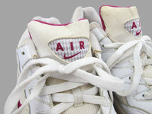 Load image into Gallery viewer, NIKE AIR '96 SNEAKERS