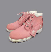 Load image into Gallery viewer, TIMBERLAND PINK 90'S BOOTS