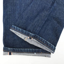 Load image into Gallery viewer, APC RESCUE W33 DENIM JEANS