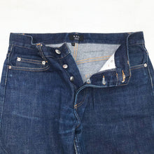 Load image into Gallery viewer, APC RESCUE W33 DENIM JEANS