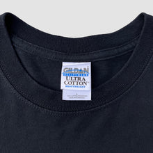 Load image into Gallery viewer, SUEDE '02 T-SHIRT