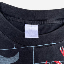 Load image into Gallery viewer, PINK FLOYD 'THE WALL' 80'S T-SHIRT