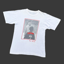 Load image into Gallery viewer, CANTONA 90&#39;S T-SHIRT