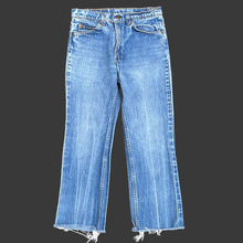 Load image into Gallery viewer, LEVI&#39;S 70&#39;S DENIM JEANS W29 L25.5