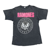 Load image into Gallery viewer, RAMONES EUROPE &#39;90 T-SHIRT