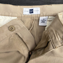 Load image into Gallery viewer, GAP 90'S W36 CARGO SHORTS