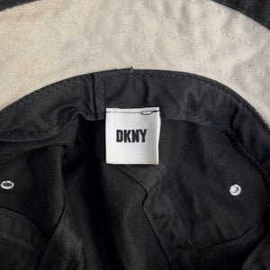 DKNY 90'S BUCKET HAT