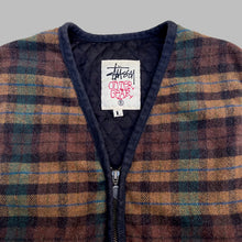 Load image into Gallery viewer, STÜSSY &#39;OUTER GEAR&#39; 90&#39;S VEST