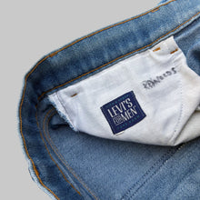 Load image into Gallery viewer, LEVI'S 517 W26 70'S JEANS