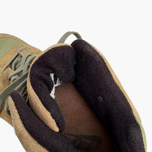 Load image into Gallery viewer, NIKE 'CALDERA' '92 HIKING BOOTS