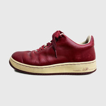 Load image into Gallery viewer, NIKE AIR FORCE 1 LTD LEBRON '05 SNEAKERS