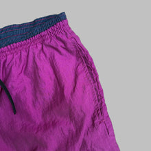 Load image into Gallery viewer, UMBRO 90&#39;S SHORTS
