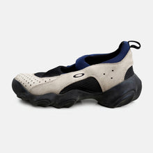 Load image into Gallery viewer, OAKLEY FACTORY TEAM FLESH 90'S SNEAKERS