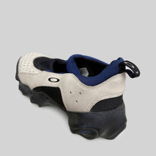Load image into Gallery viewer, OAKLEY FACTORY TEAM FLESH 90'S SNEAKERS