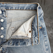 Load image into Gallery viewer, LEVI&#39;S 501 W30 DENIM JEANS