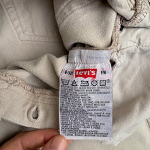 Load image into Gallery viewer, LEVI'S 501 W28 DENIM JEANS