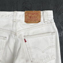 Load image into Gallery viewer, LEVI&#39;S 80&#39;S 550 W29 DENIM JEANS
