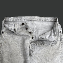 Load image into Gallery viewer, LEVI'S 501 80'S W32 ACID WASH DENIM JEANS
