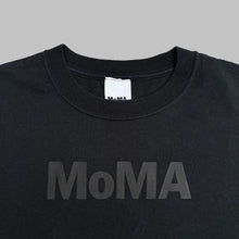 Load image into Gallery viewer, MOMA 00&#39;S T-SHIRT