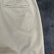 Load image into Gallery viewer, GAP 90'S W30 L30 PLEATED CHINO PANTS