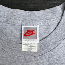 Load image into Gallery viewer, NIKE &#39;DIAMOND 2 TURF&#39; DEION SANDERS 90&#39;S T-SHIRT