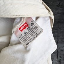 Load image into Gallery viewer, LEVI'S 501 90'S W33 L30 DENIM JEANS