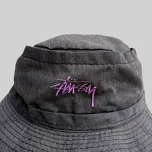 Load image into Gallery viewer, STÜSSY LOGO 90&#39;S BUCKET HAT