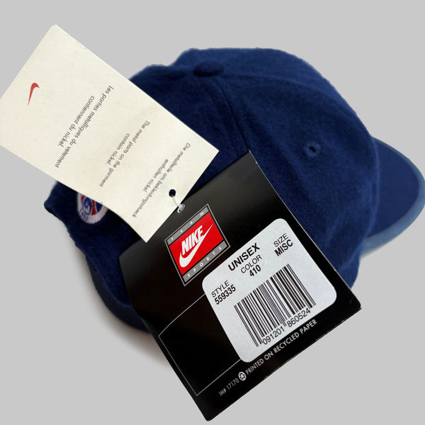 PSG PARIS SAINT-GERMAIN NIKE NWOT '98 CAP