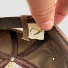 Load image into Gallery viewer, UPS 90'S SNAPBACK CAP