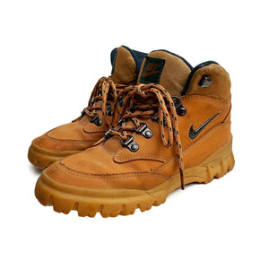 NIKE AIR ACG '95 HIKING BOOTS