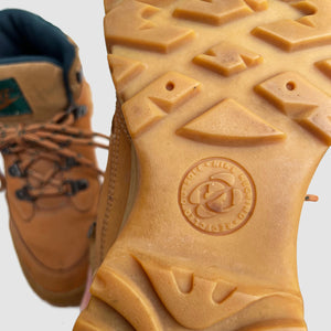 NIKE AIR ACG '95 HIKING BOOTS