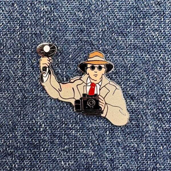 REPORTER 90'S PIN