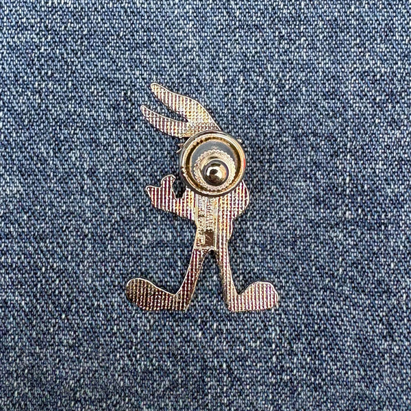 BUGS BUNNY 90'S PIN