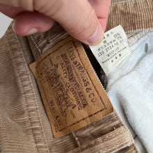 Load image into Gallery viewer, LEVI&#39;S 517 &#39;95 W26 L27 CORDUROY PANTS