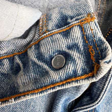 Load image into Gallery viewer, LEVI&#39;S 501 1990&#39;S W32 L27 DENIM JEANS