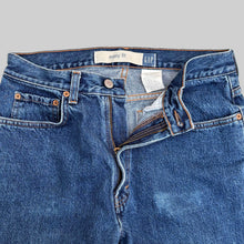 Load image into Gallery viewer, GAP 1990'S W32 L29 'EASY FIT' DENIM JEANS