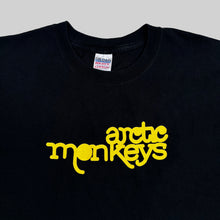 Load image into Gallery viewer, ARCTIC MONKEYS '06 T-SHIRT