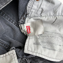 Load image into Gallery viewer, LEVI'S 501 90'S W32 L33 DENIM JEANS