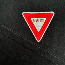 Load image into Gallery viewer, PEARL JAM &#39;YIELD&#39; &#39;97 T-SHIRT