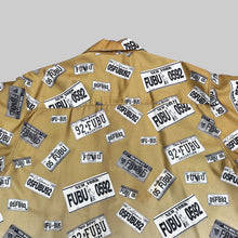 Load image into Gallery viewer, FUBU &#39;LICENSE PLATES&#39; 2000&#39;S S/S SHIRT