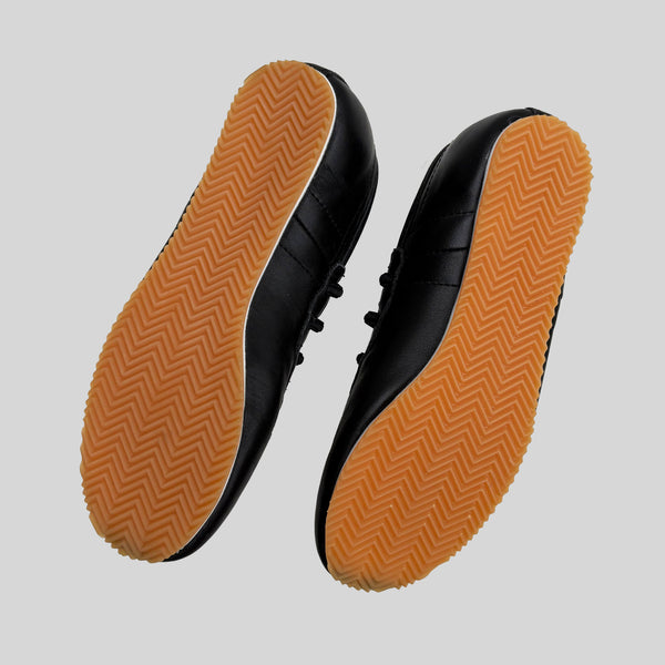 AGNES B. SPORT 90'S FLAT TRAINERS