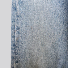 Load image into Gallery viewer, LEVI'S 501 80'S DENIM JEANS W27 L31