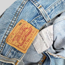 Load image into Gallery viewer, LEVI'S 501 80'S DENIM JEANS W27 L31