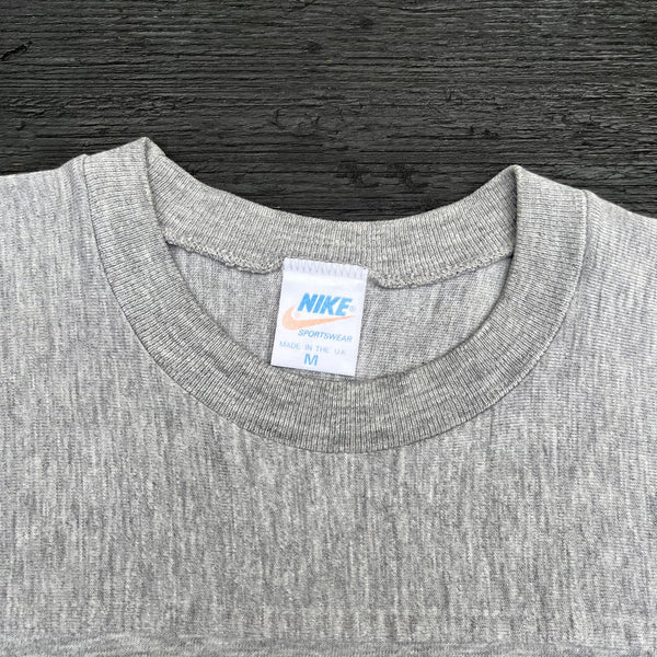 NIKE 80'S T-SHIRT