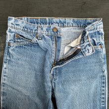 Load image into Gallery viewer, LEVI&#39;S 70&#39;S DENIM JEANS W29 L25.5