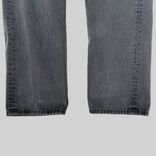 Load image into Gallery viewer, LEVI'S 501 90'S W34 L31 DENIM JEANS